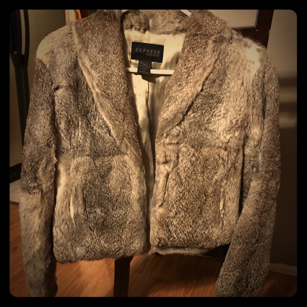 Express fur coat